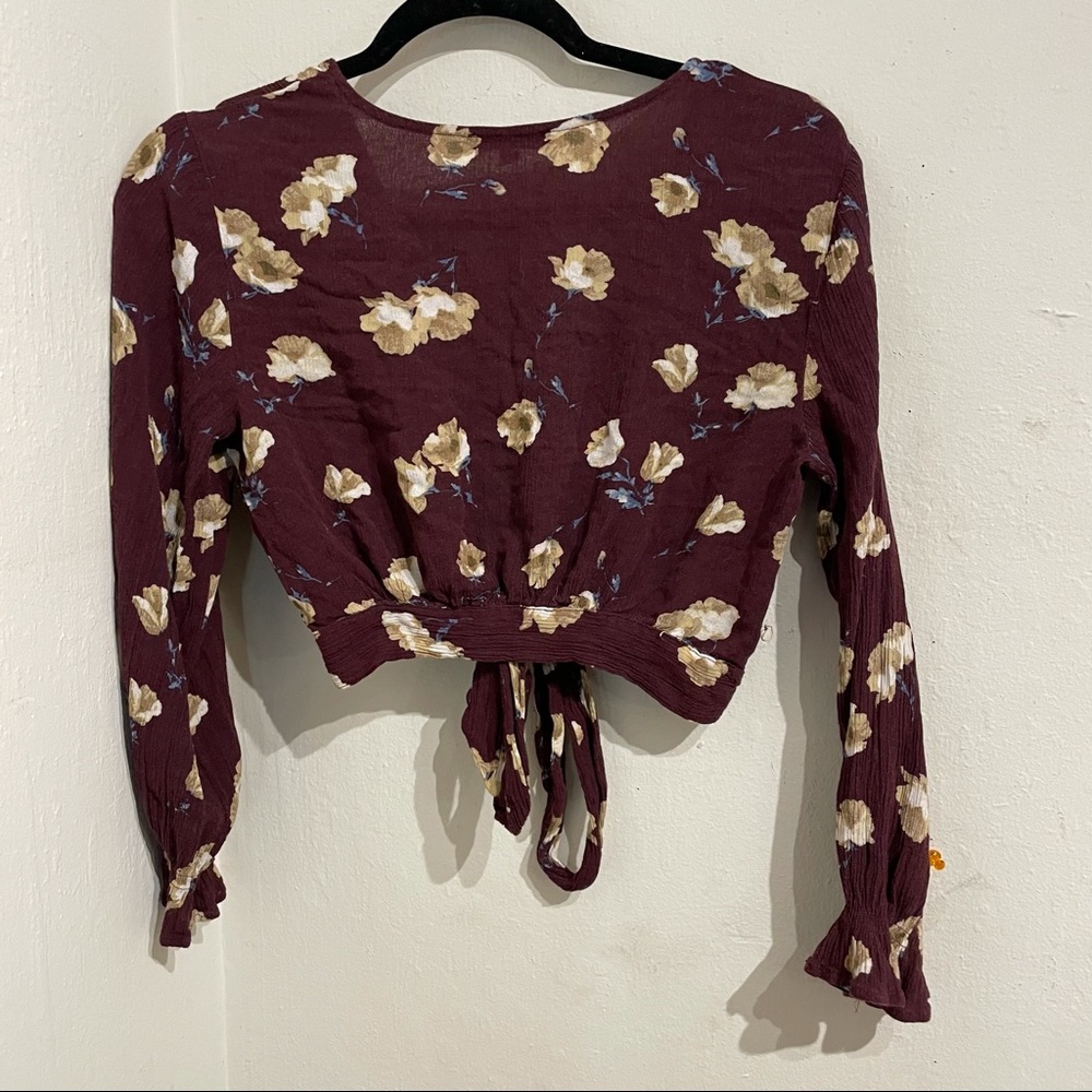 K&K Boho Maroon Floral Spring Tie Front Crop Top - Picture 3 of 8